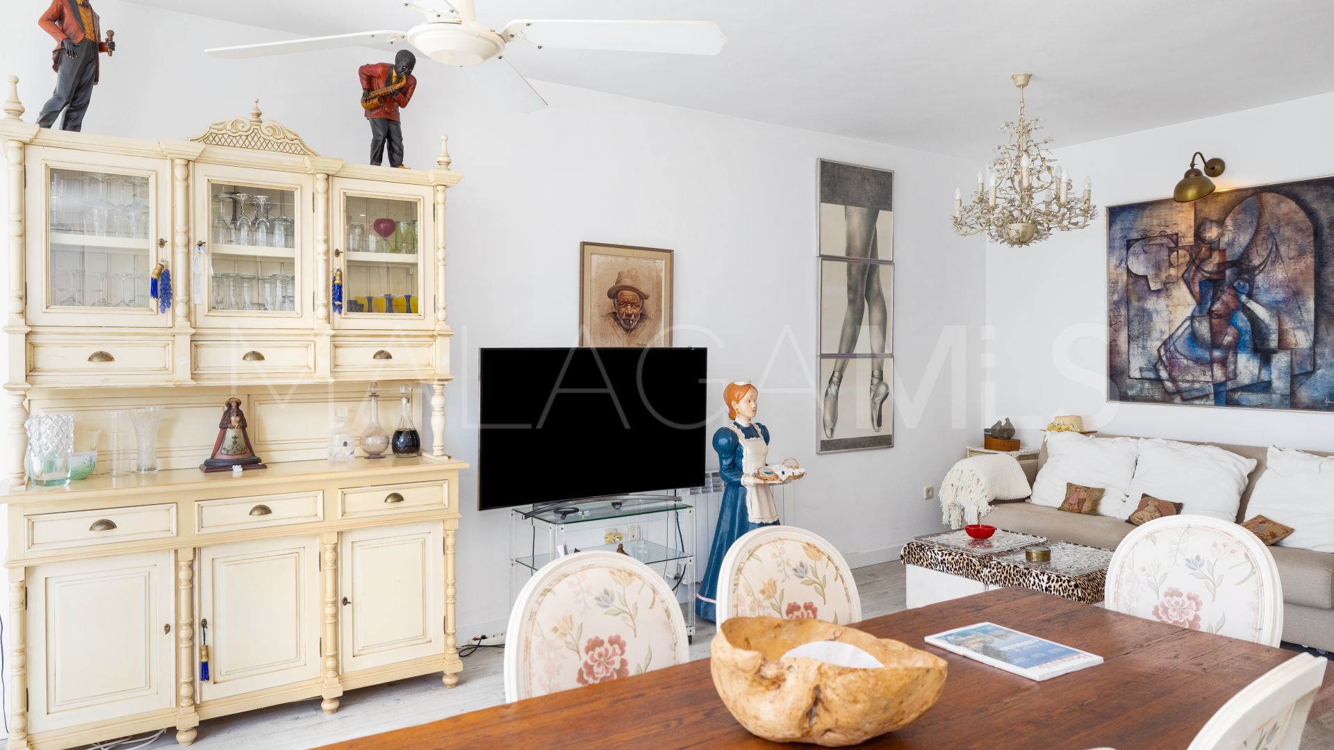 Duplex penthouse for sale in Marbella Real