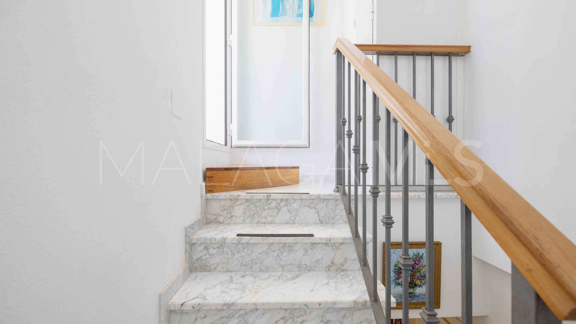 Duplex penthouse for sale in Marbella Real