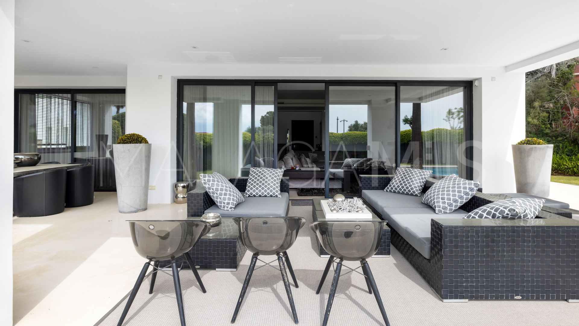 Villa for sale in Altos de Puente Romano
