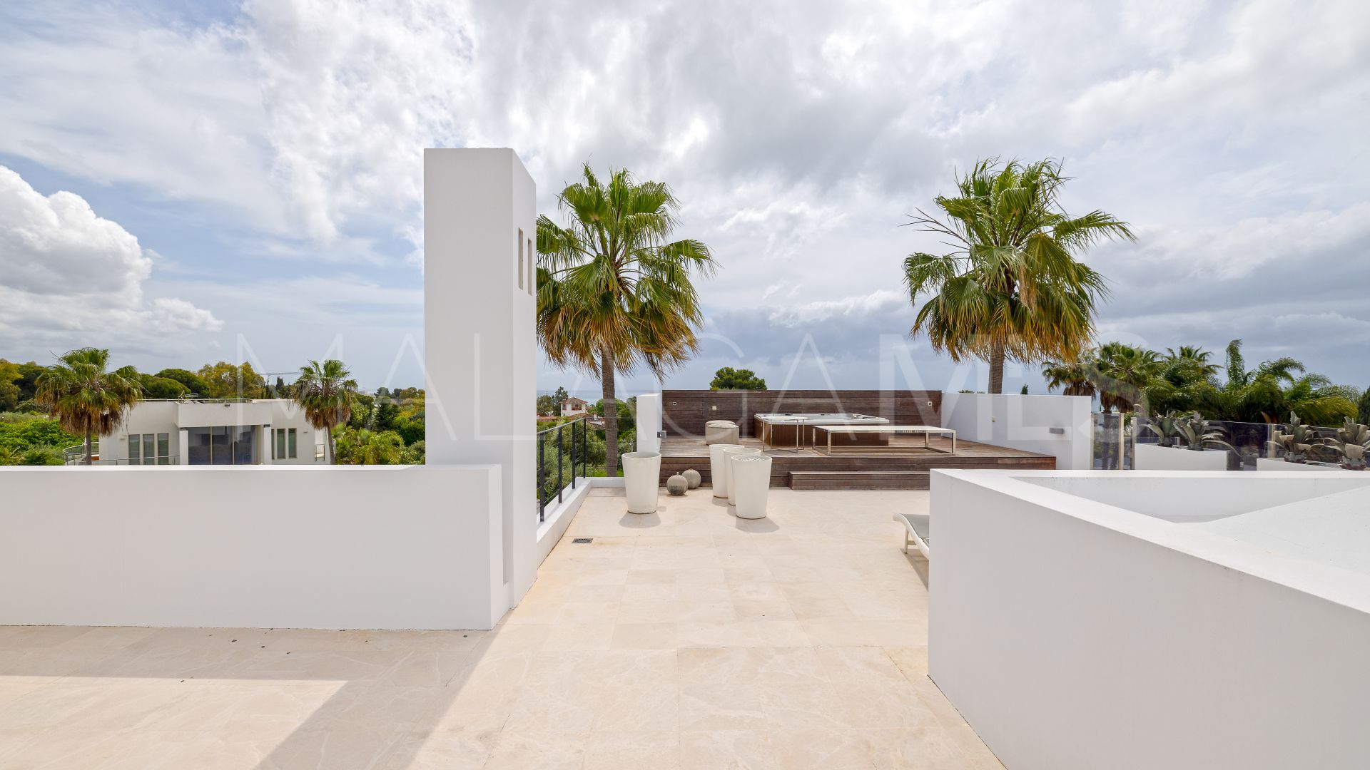 Villa for sale in Altos de Puente Romano