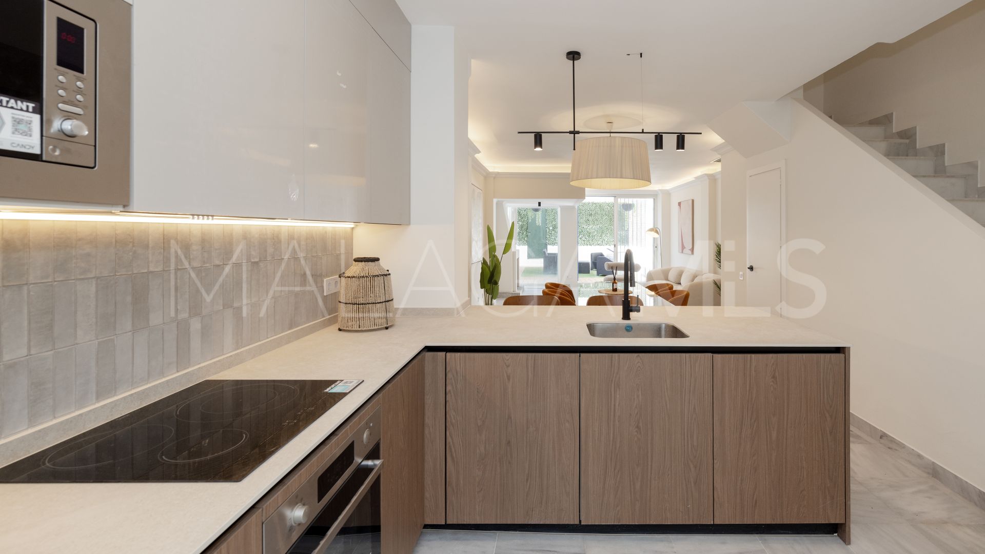 Markplanslägenhet for sale in Playa de la Fontanilla