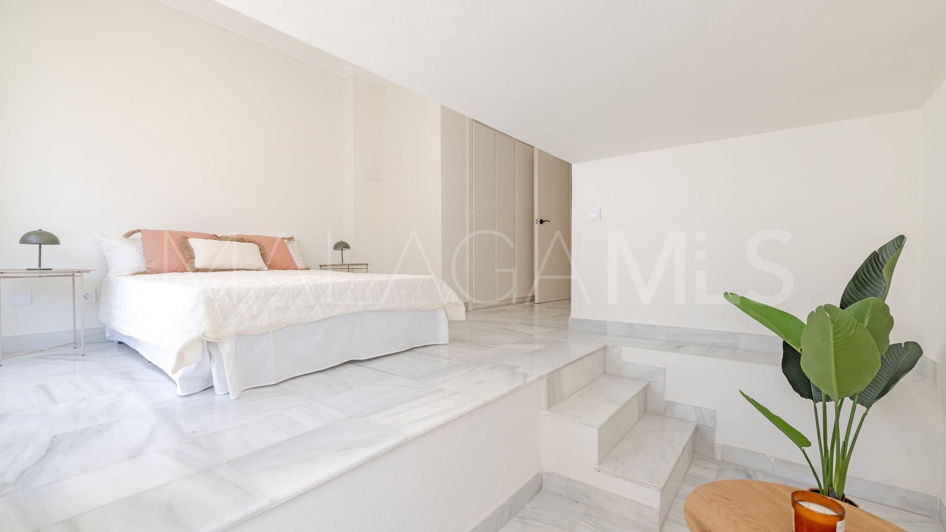 Markplanslägenhet for sale in Playa de la Fontanilla