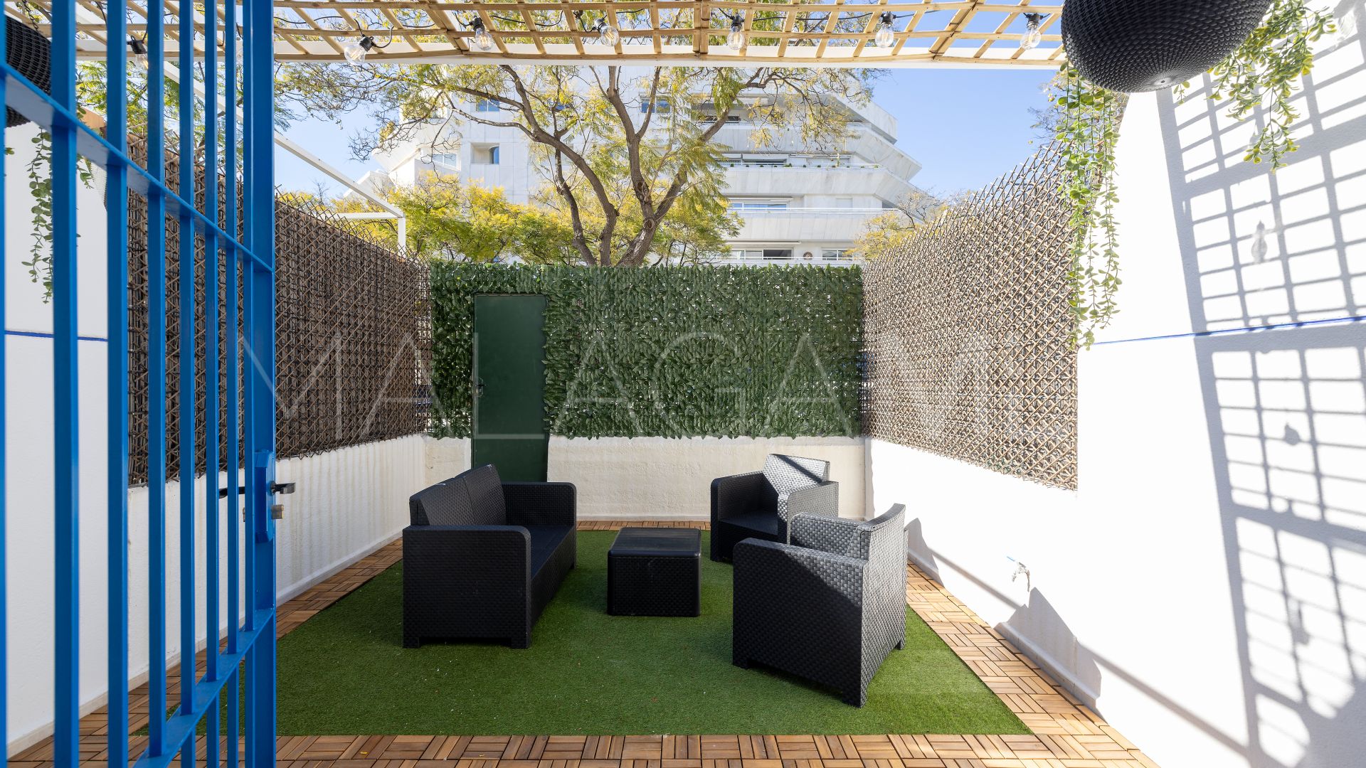 Markplanslägenhet for sale in Playa de la Fontanilla