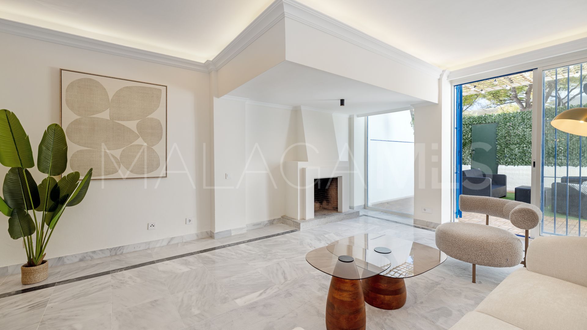 Markplanslägenhet for sale in Playa de la Fontanilla