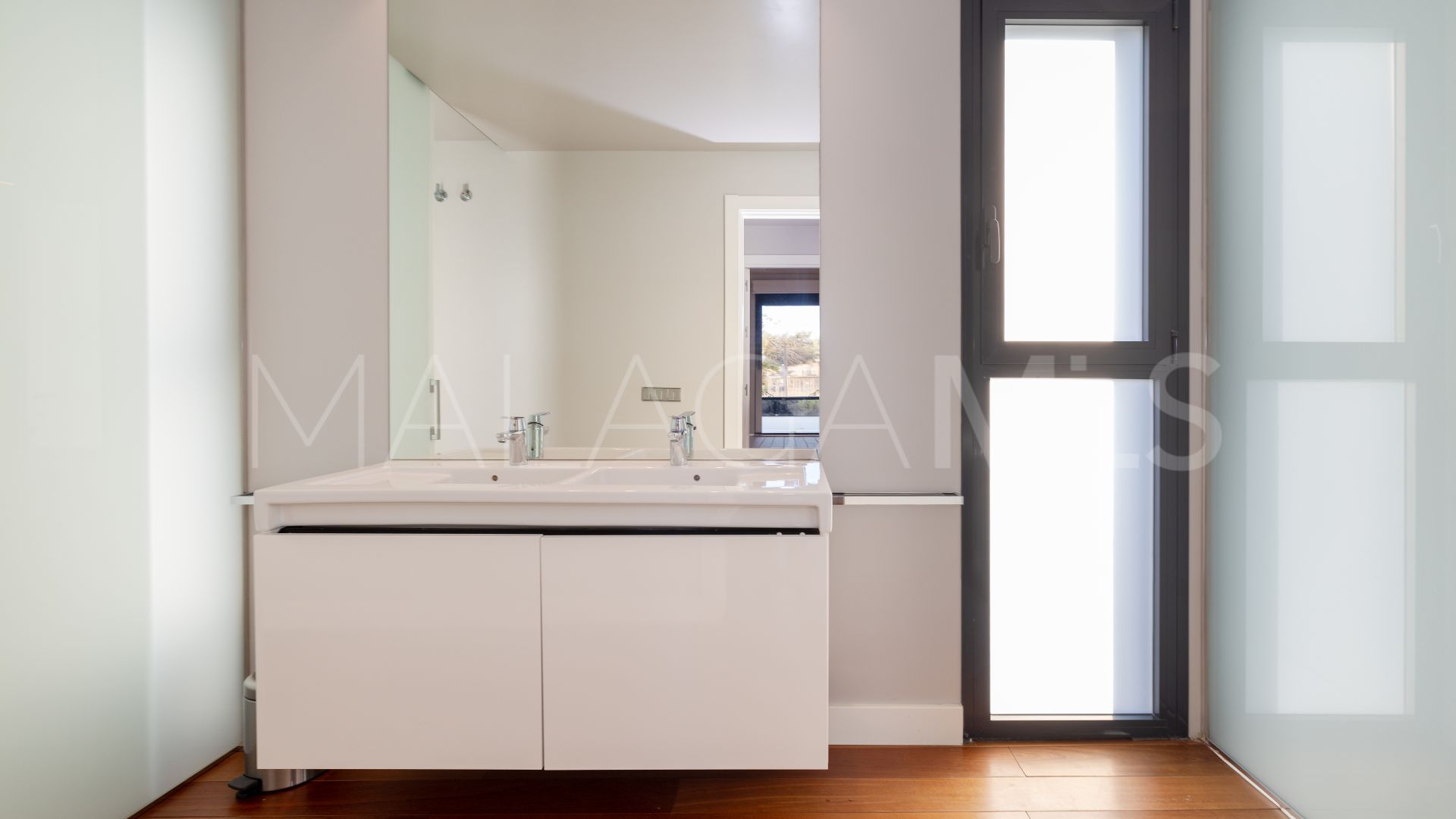 Villa for sale in Marbesa