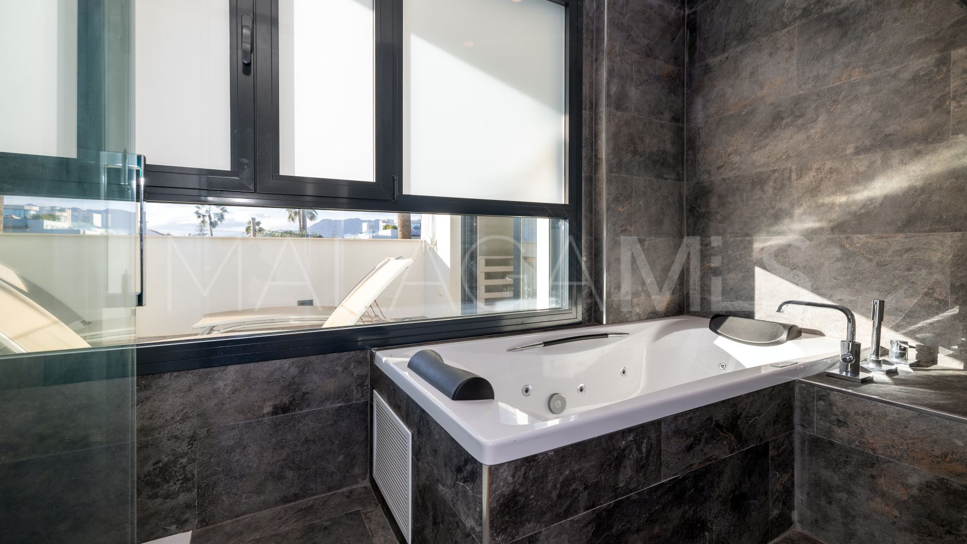 Villa for sale in Marbesa