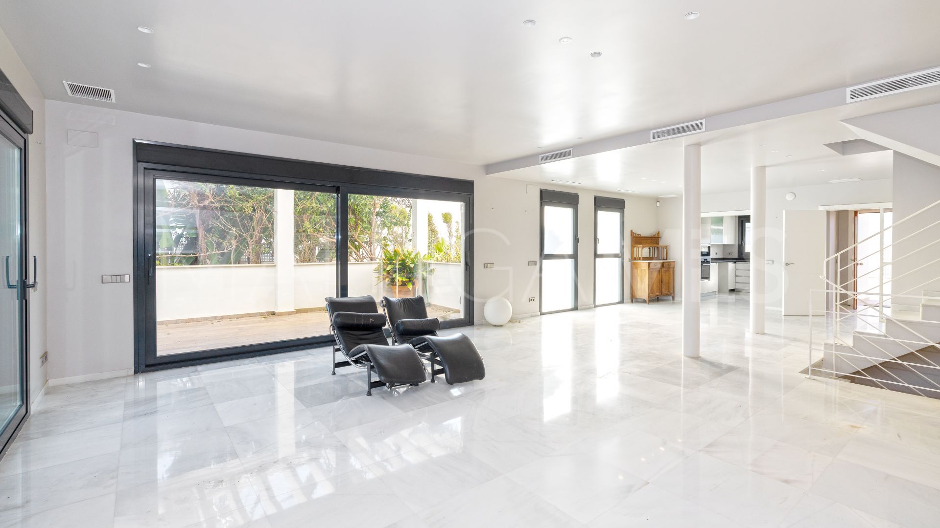 Villa for sale in Marbesa