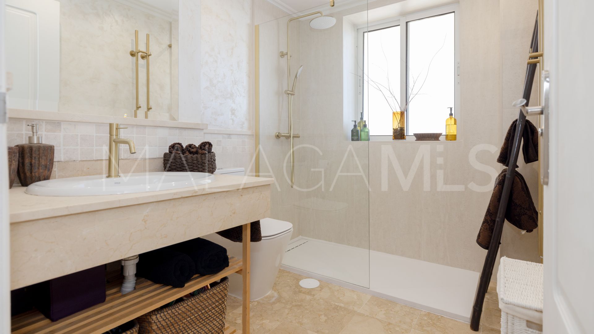 3 bedrooms Playa Bajadilla - Puertos apartment for sale