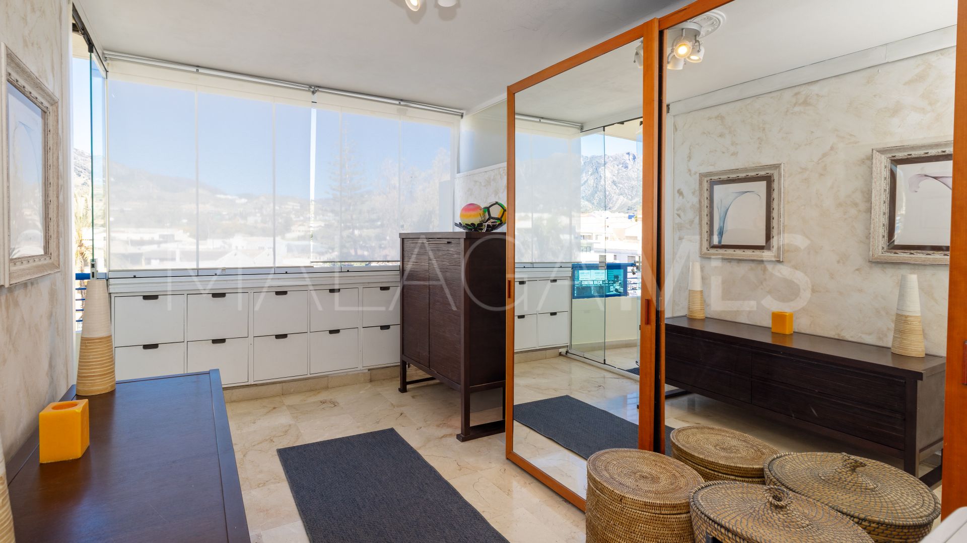 3 bedrooms Playa Bajadilla - Puertos apartment for sale