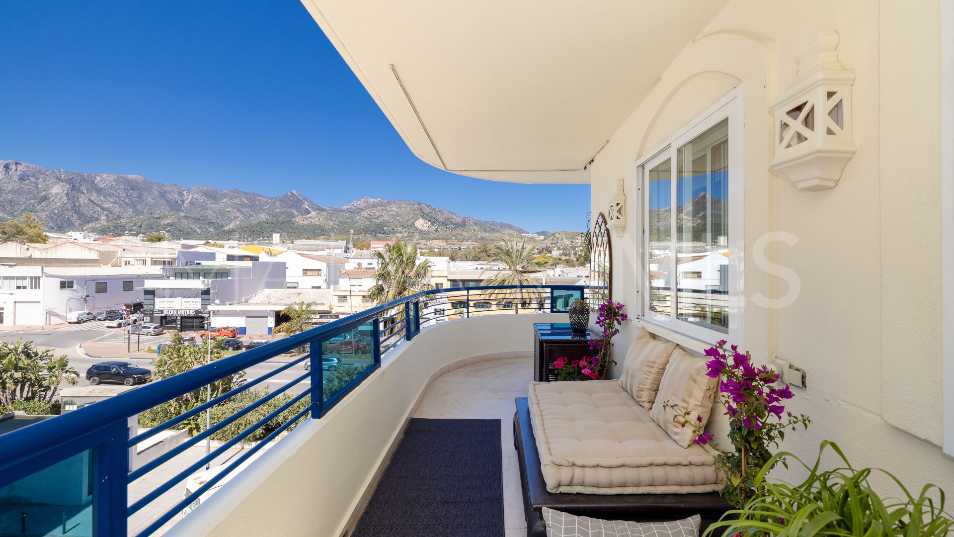 3 bedrooms Playa Bajadilla - Puertos apartment for sale