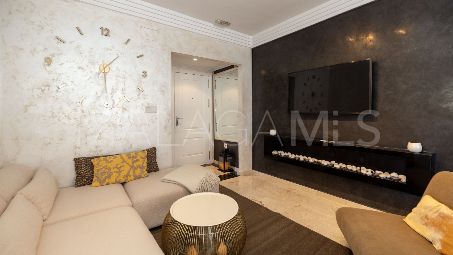 3 bedrooms Playa Bajadilla - Puertos apartment for sale