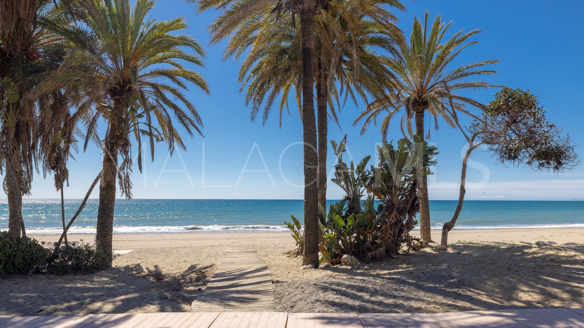 3 bedrooms Playa Bajadilla - Puertos apartment for sale