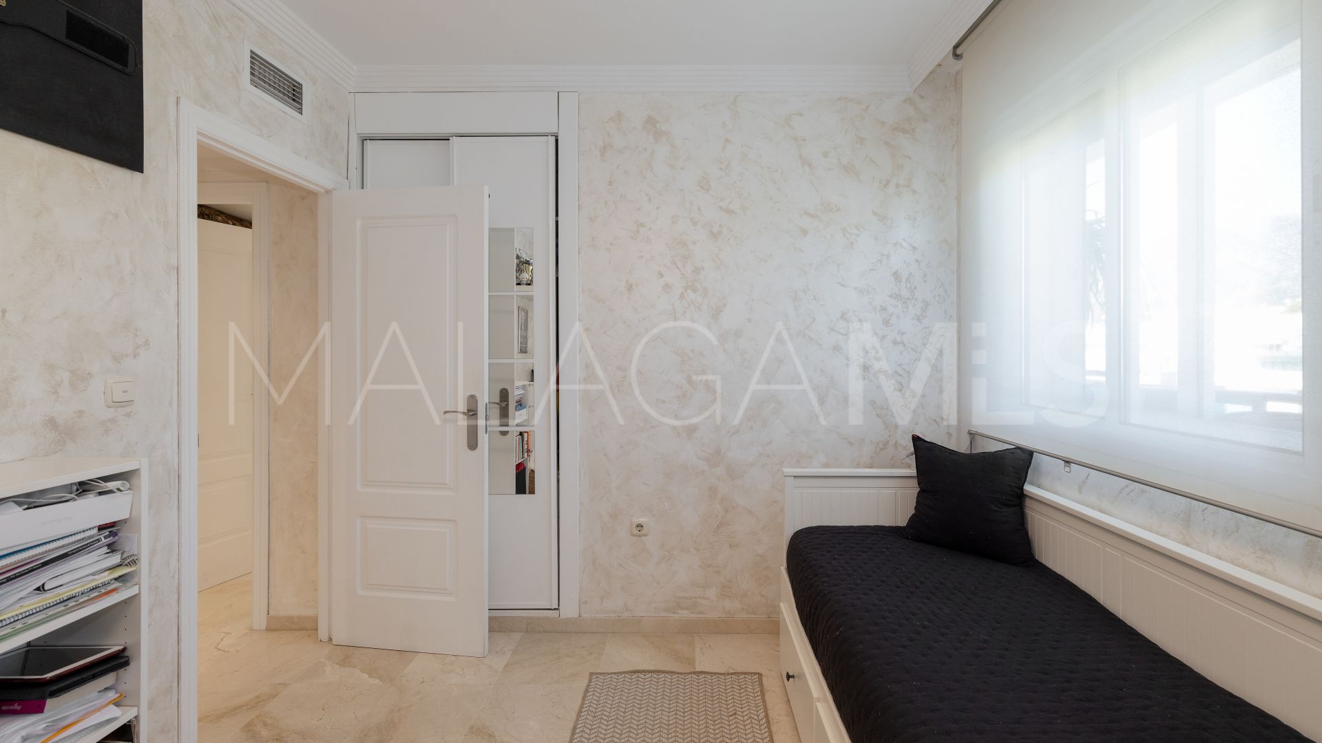 3 bedrooms Playa Bajadilla - Puertos apartment for sale