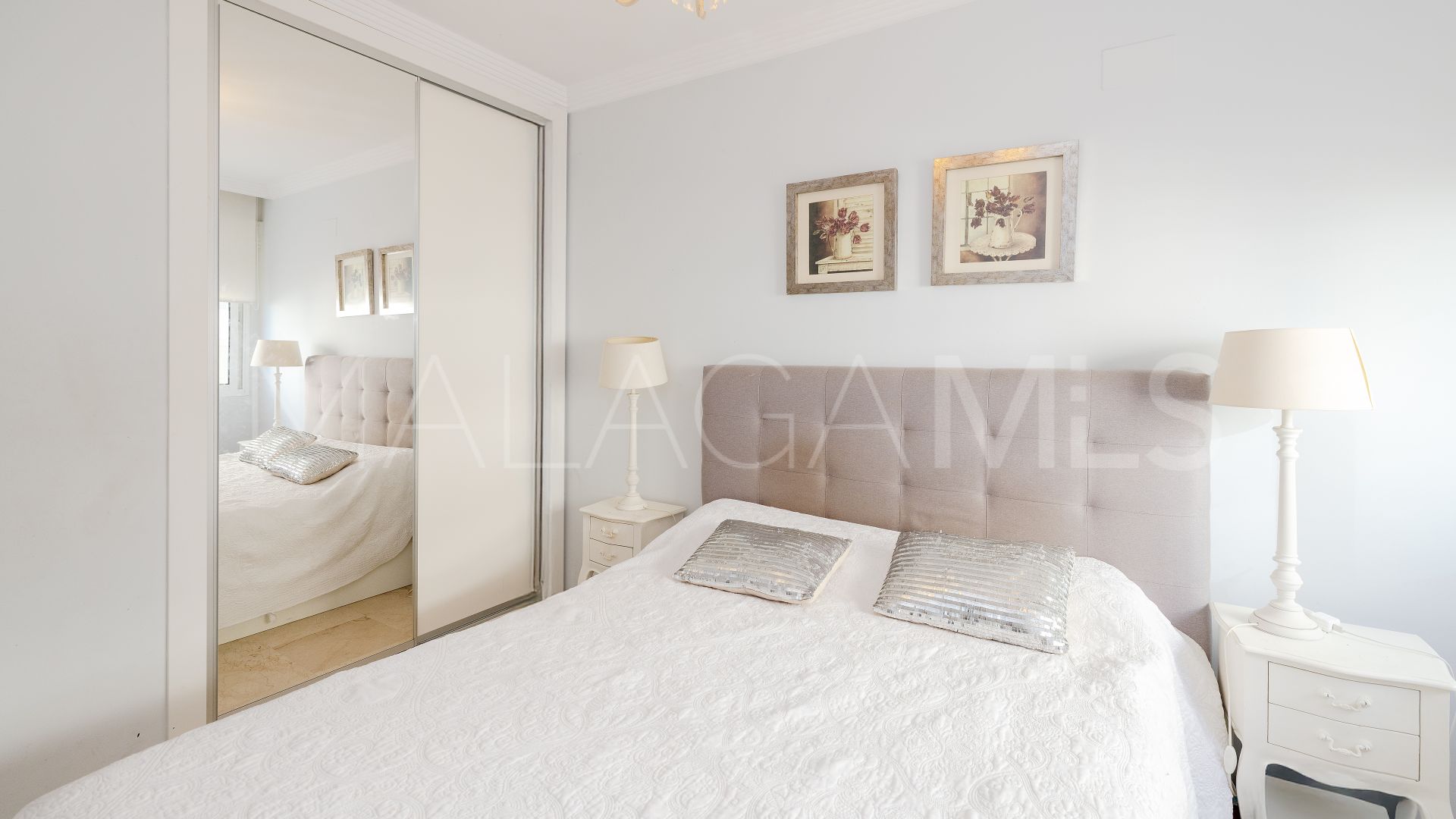 Lägenhet for sale in Marbella City