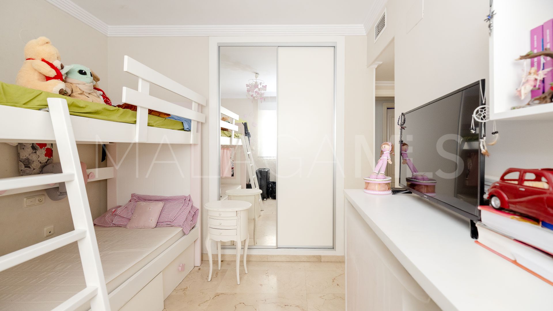 Lägenhet for sale in Marbella City