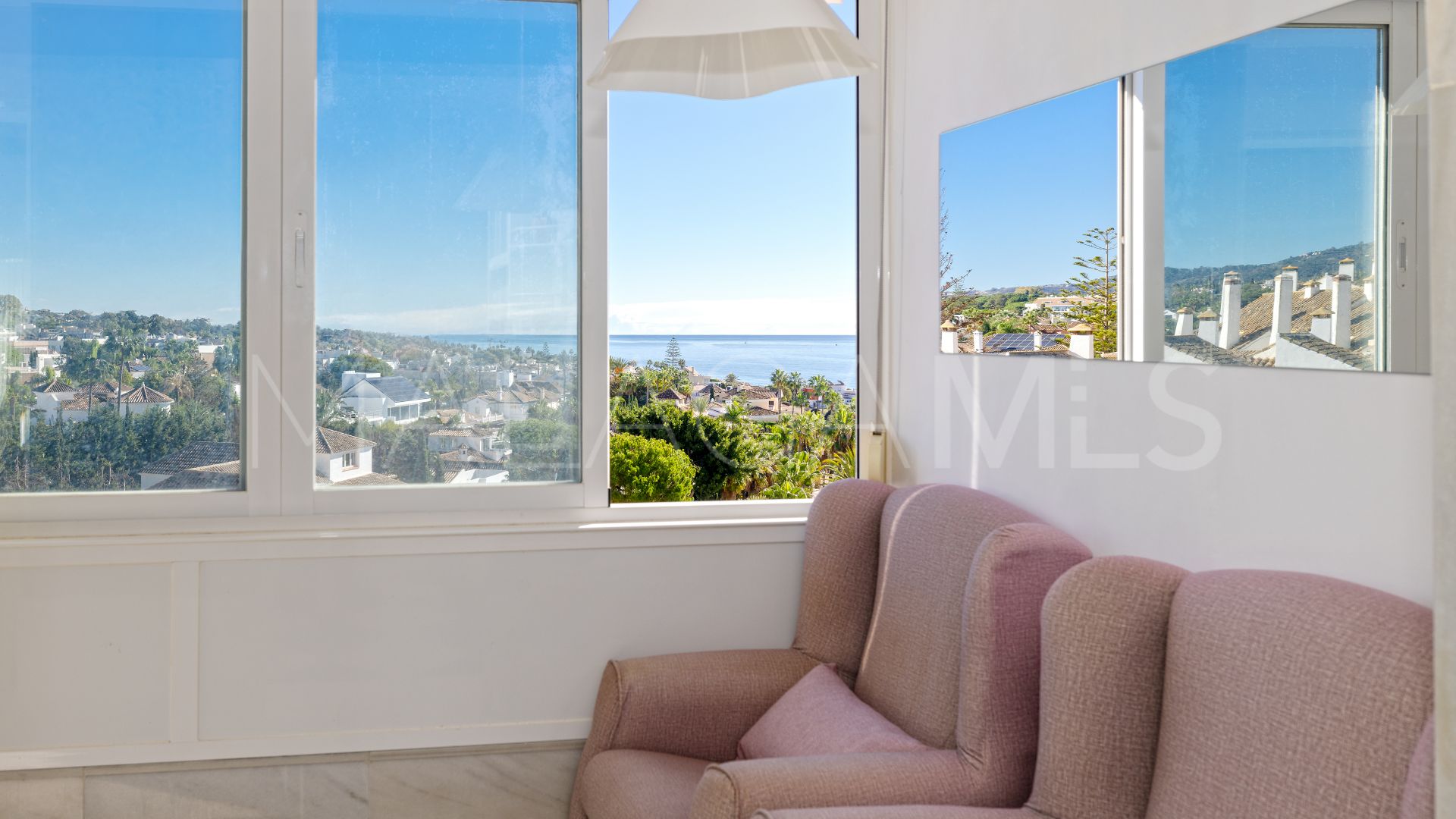 Studio for sale in Las Chapas