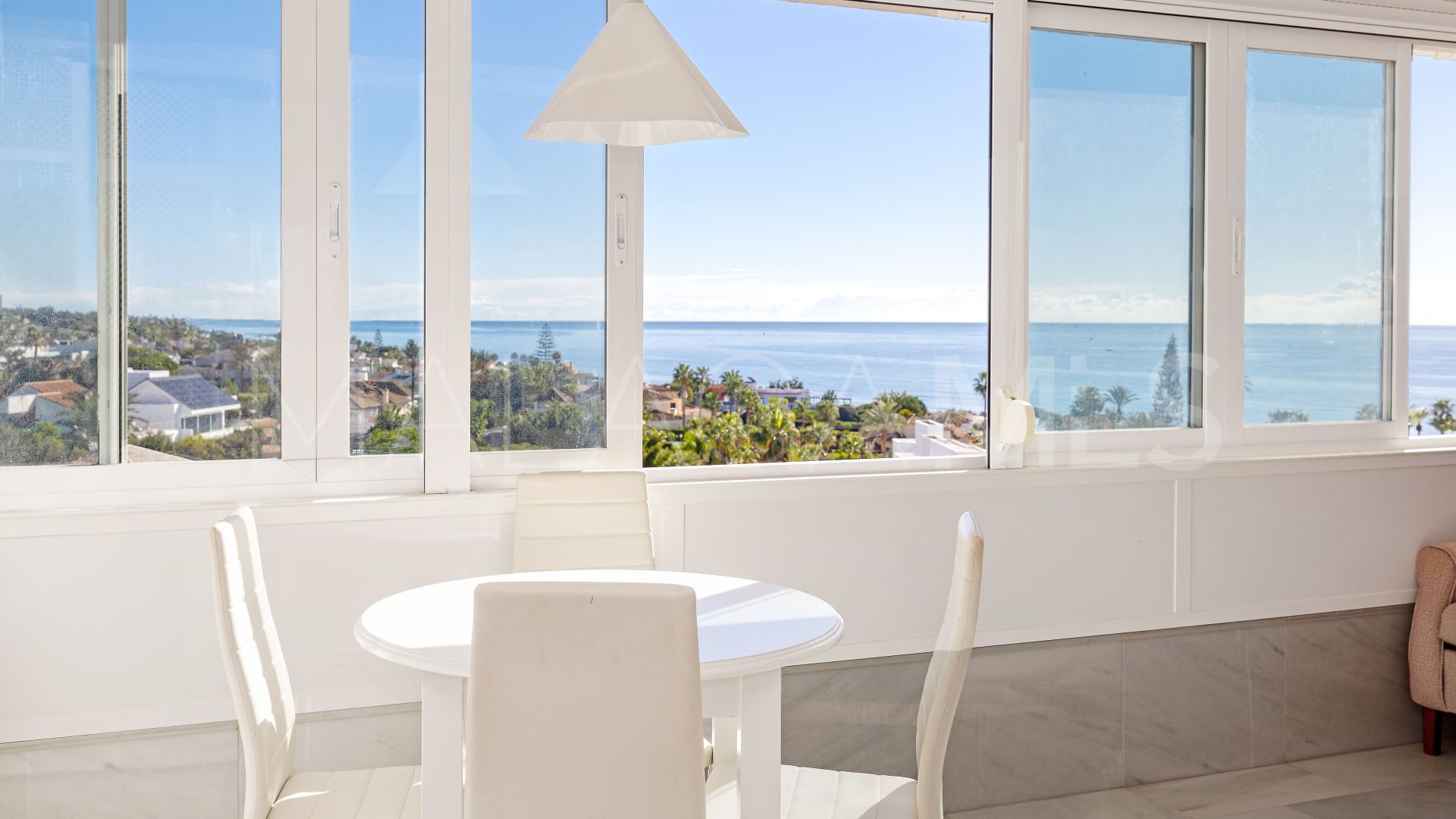 Studio for sale in Las Chapas