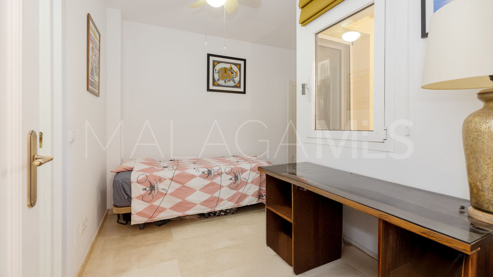 Apartment for sale in Marbella Centro with 3 bedrooms