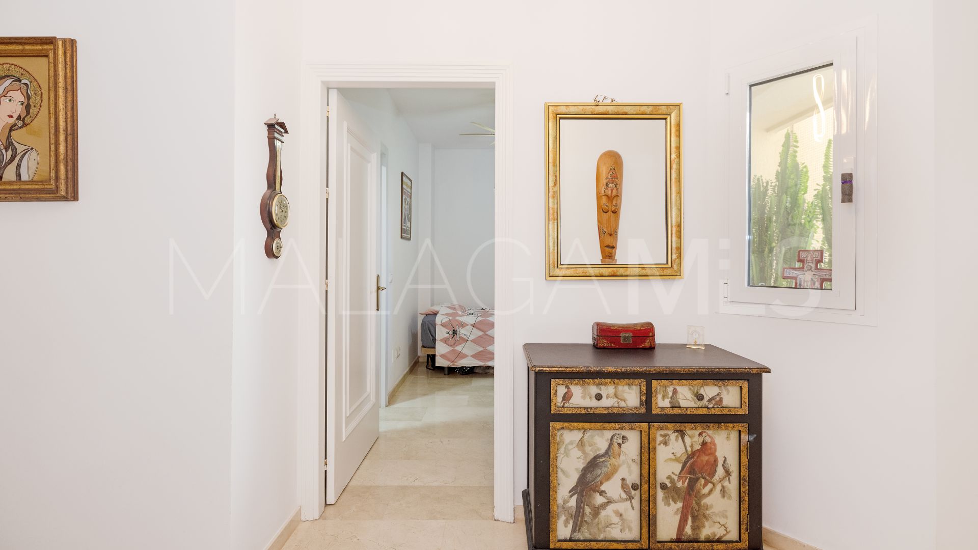 Apartment for sale in Marbella Centro with 3 bedrooms