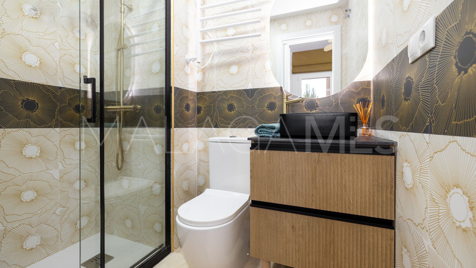 Apartment for sale in Marbella Centro with 3 bedrooms