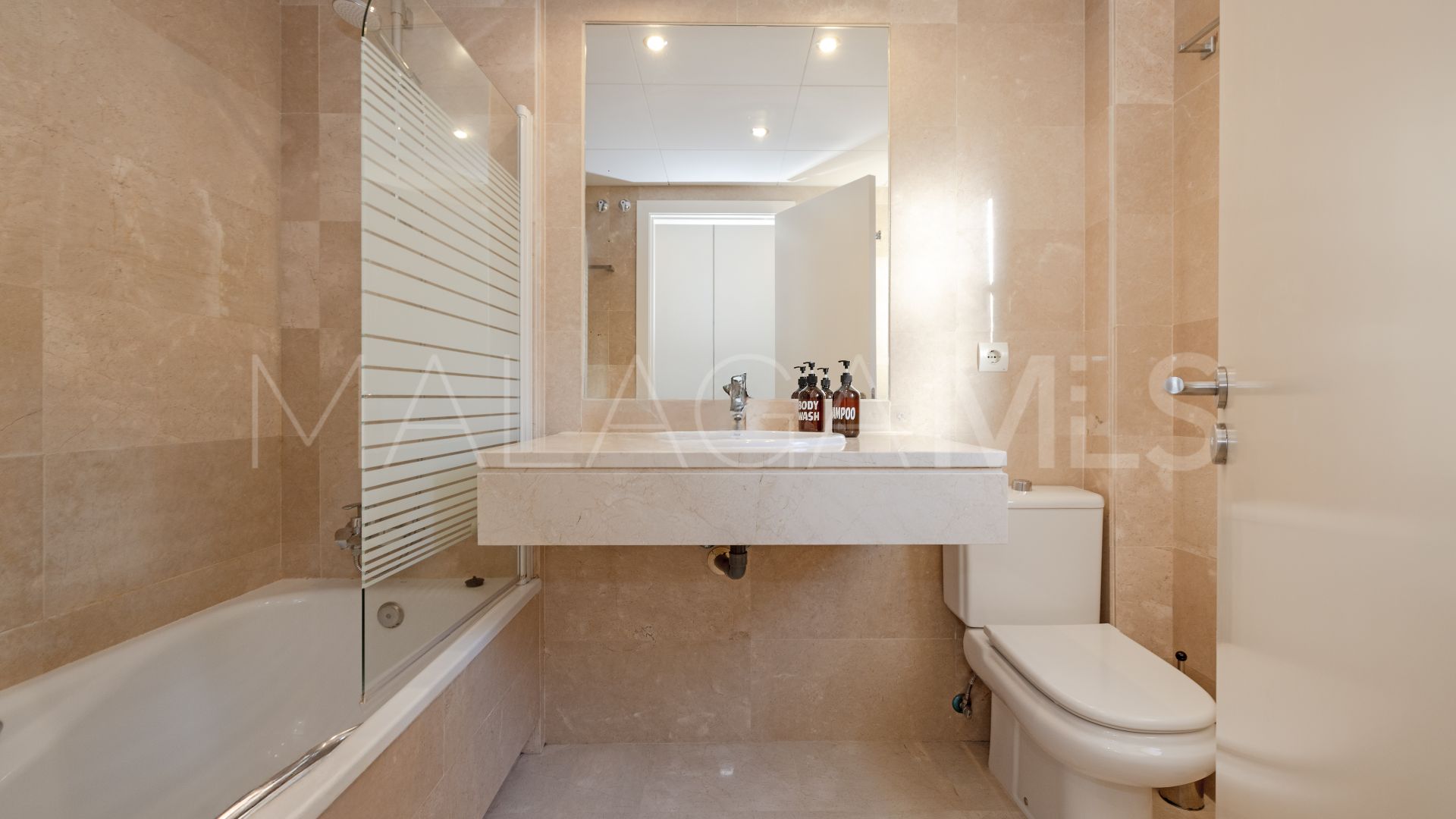 Maison de ville for sale in Artola