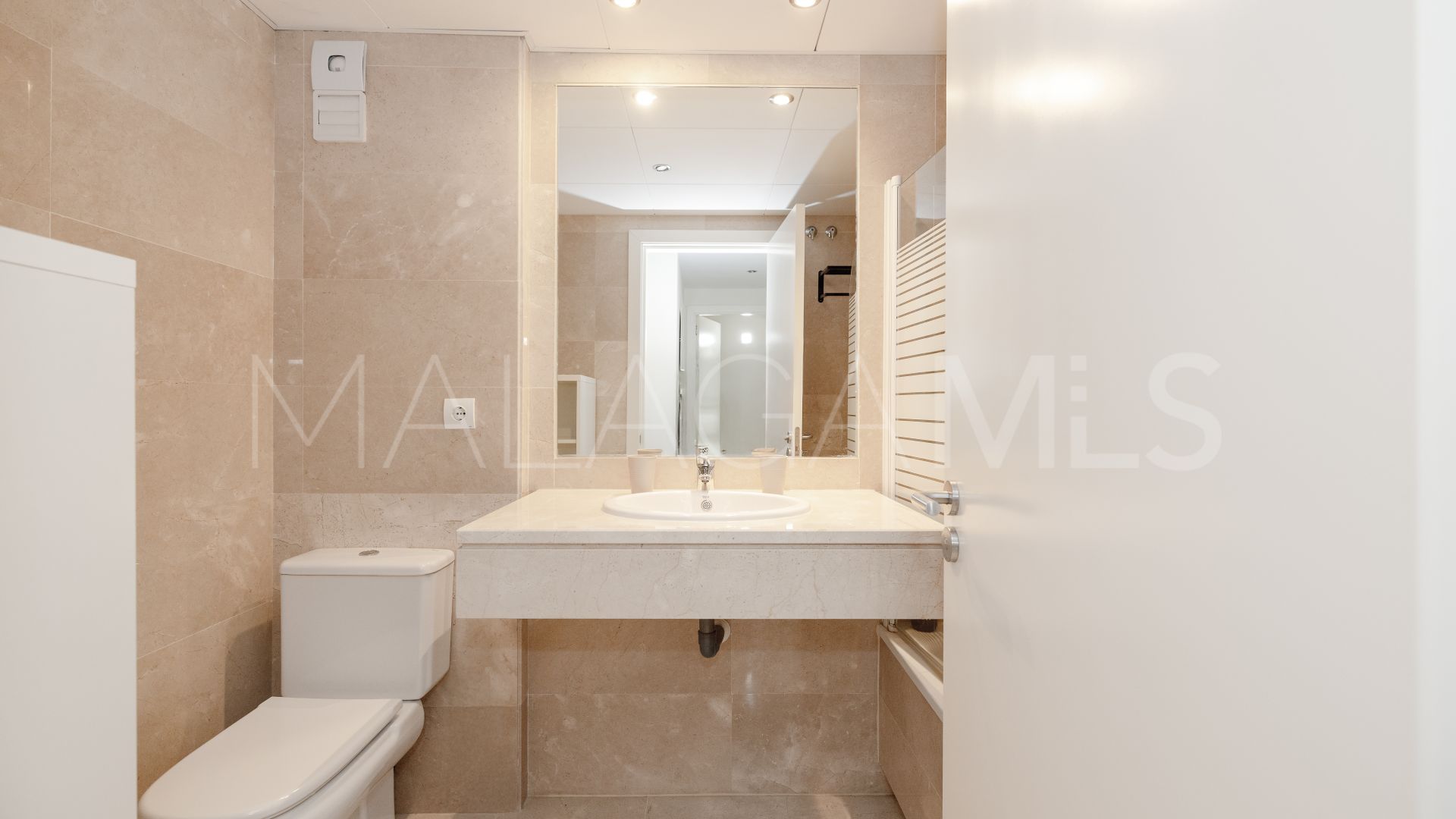 Maison de ville for sale in Artola