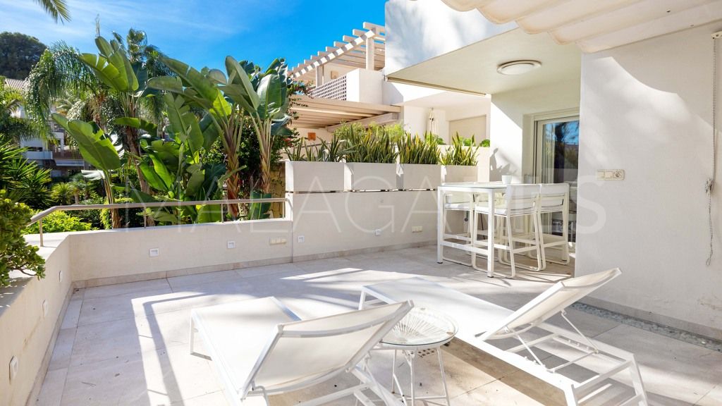 Lägenhet for sale in Rio Real Golf