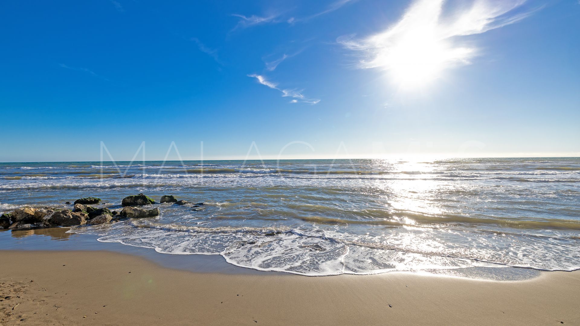 Atico duplex a la venta with 4 bedrooms in Marbesa