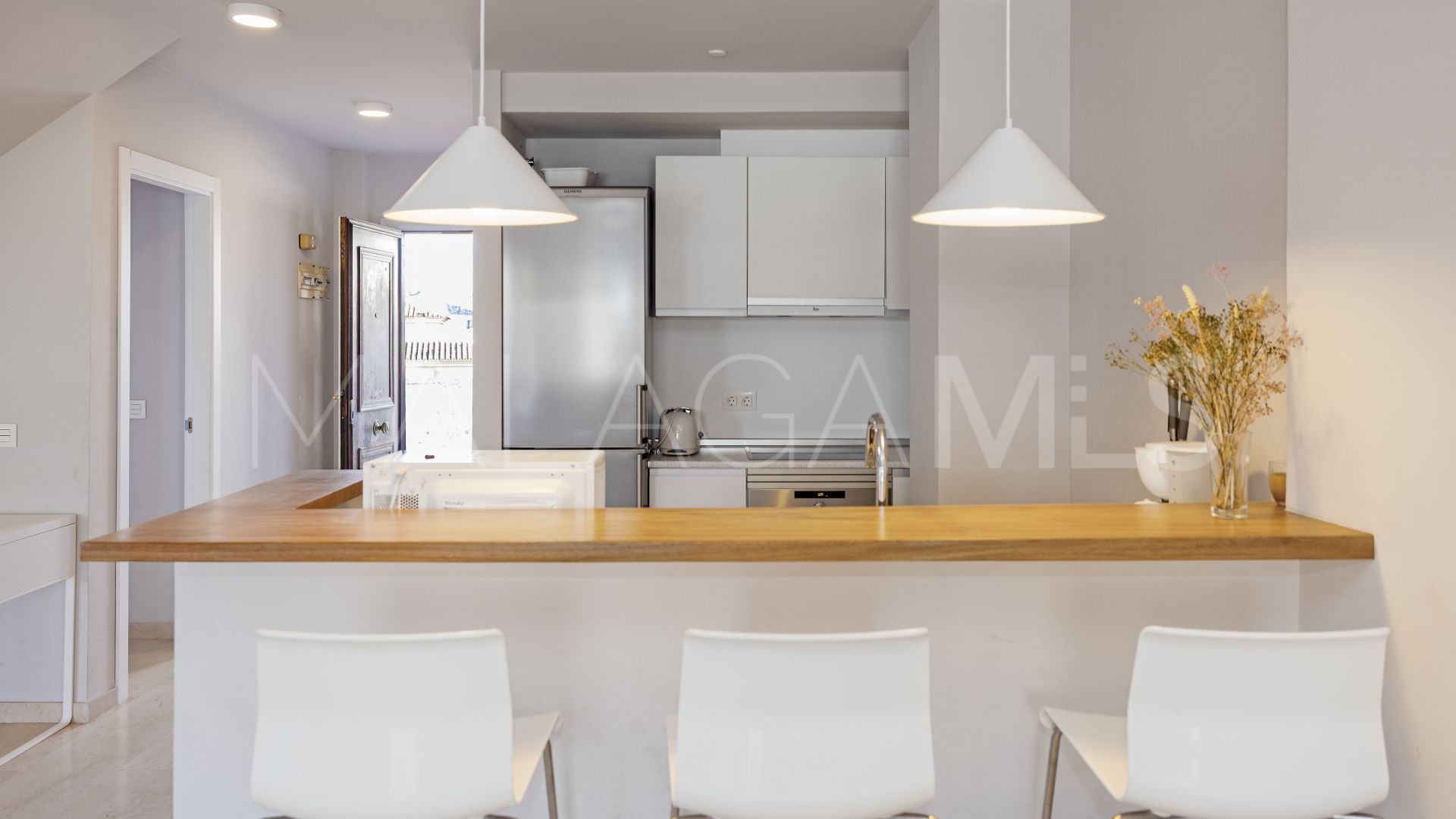 Atico duplex a la venta with 4 bedrooms in Marbesa