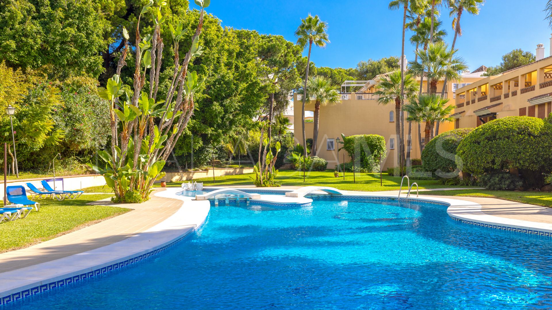 Appartement for sale in Elviria Playa