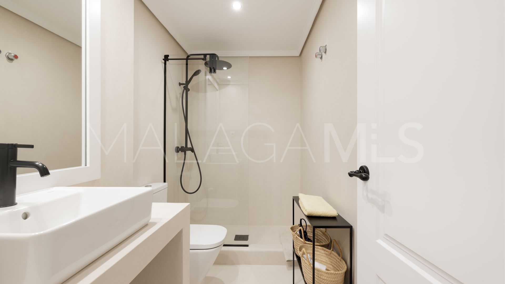 Appartement for sale in Elviria Playa