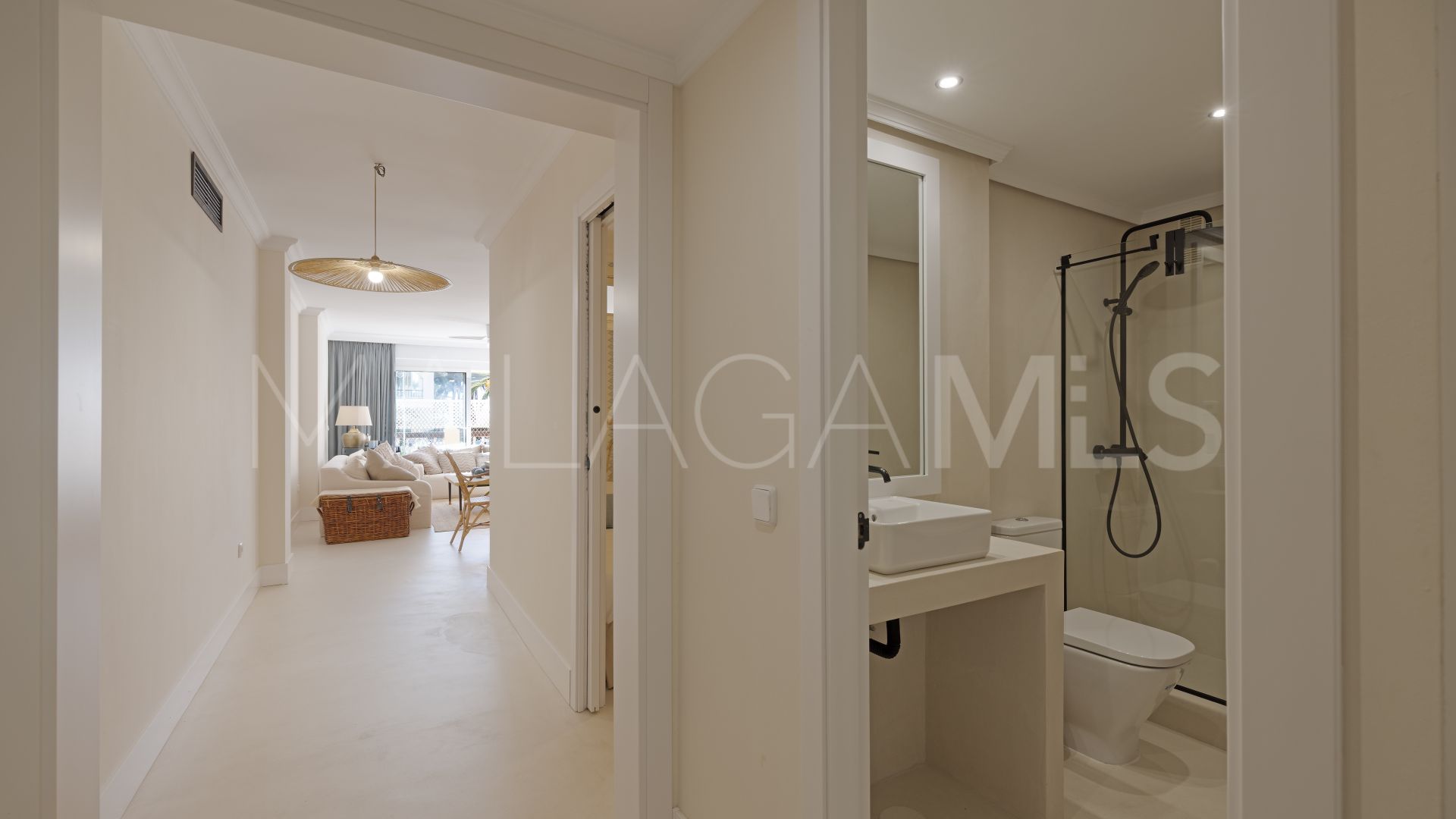 Appartement for sale in Elviria Playa