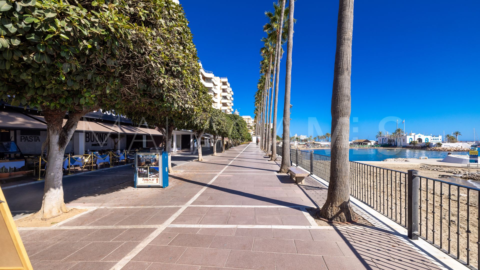 For sale Playa de la Fontanilla apartment with 1 bedroom