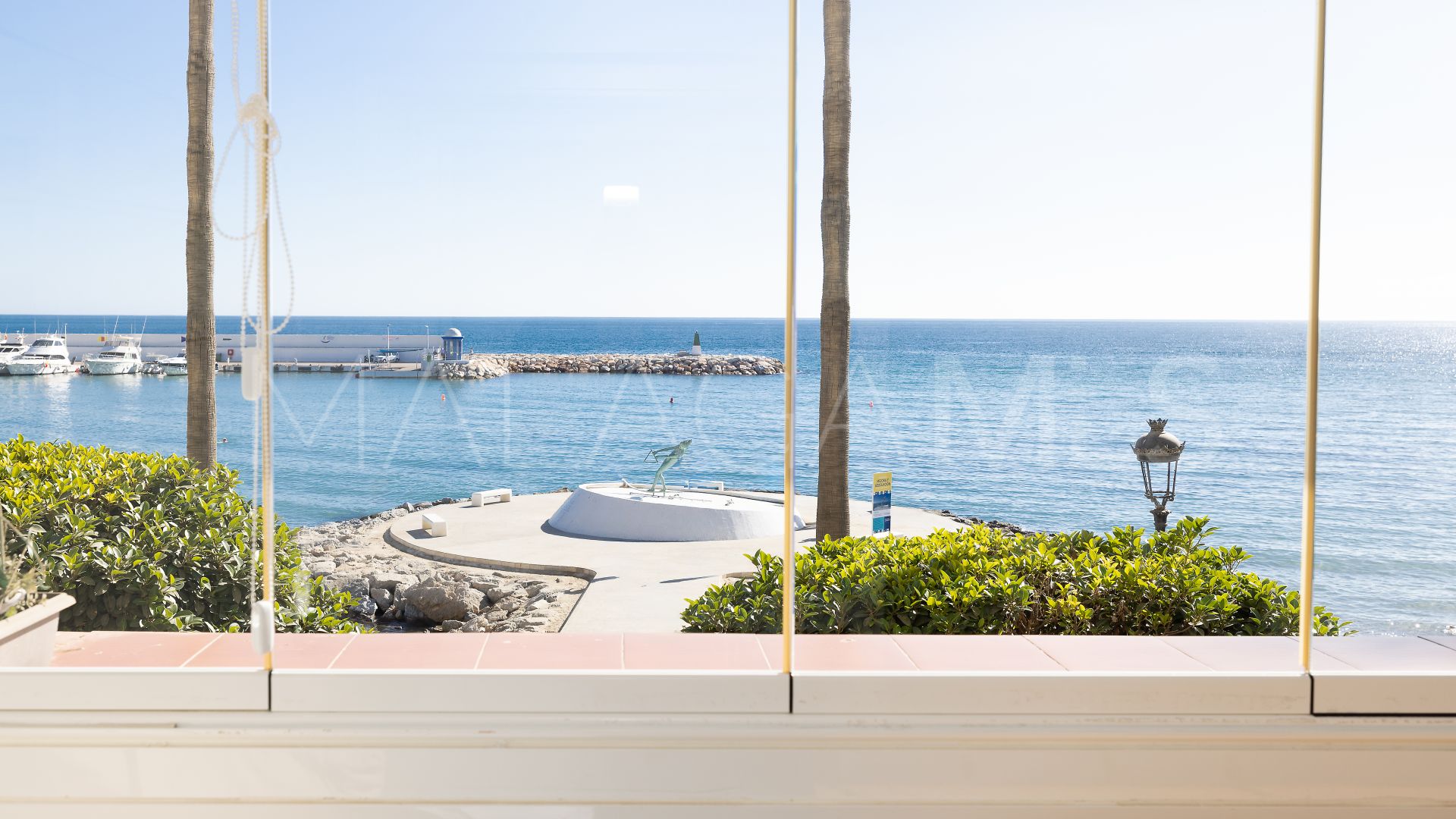 For sale Playa de la Fontanilla apartment with 1 bedroom