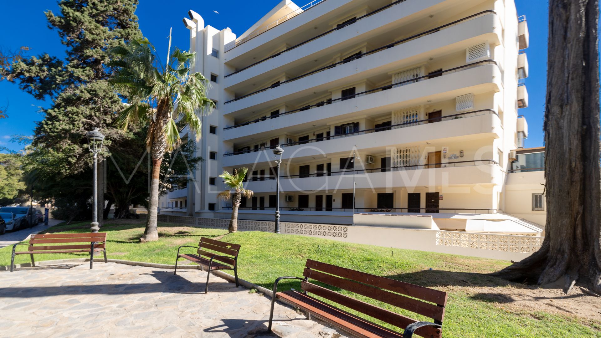 For sale Playa de la Fontanilla apartment with 1 bedroom