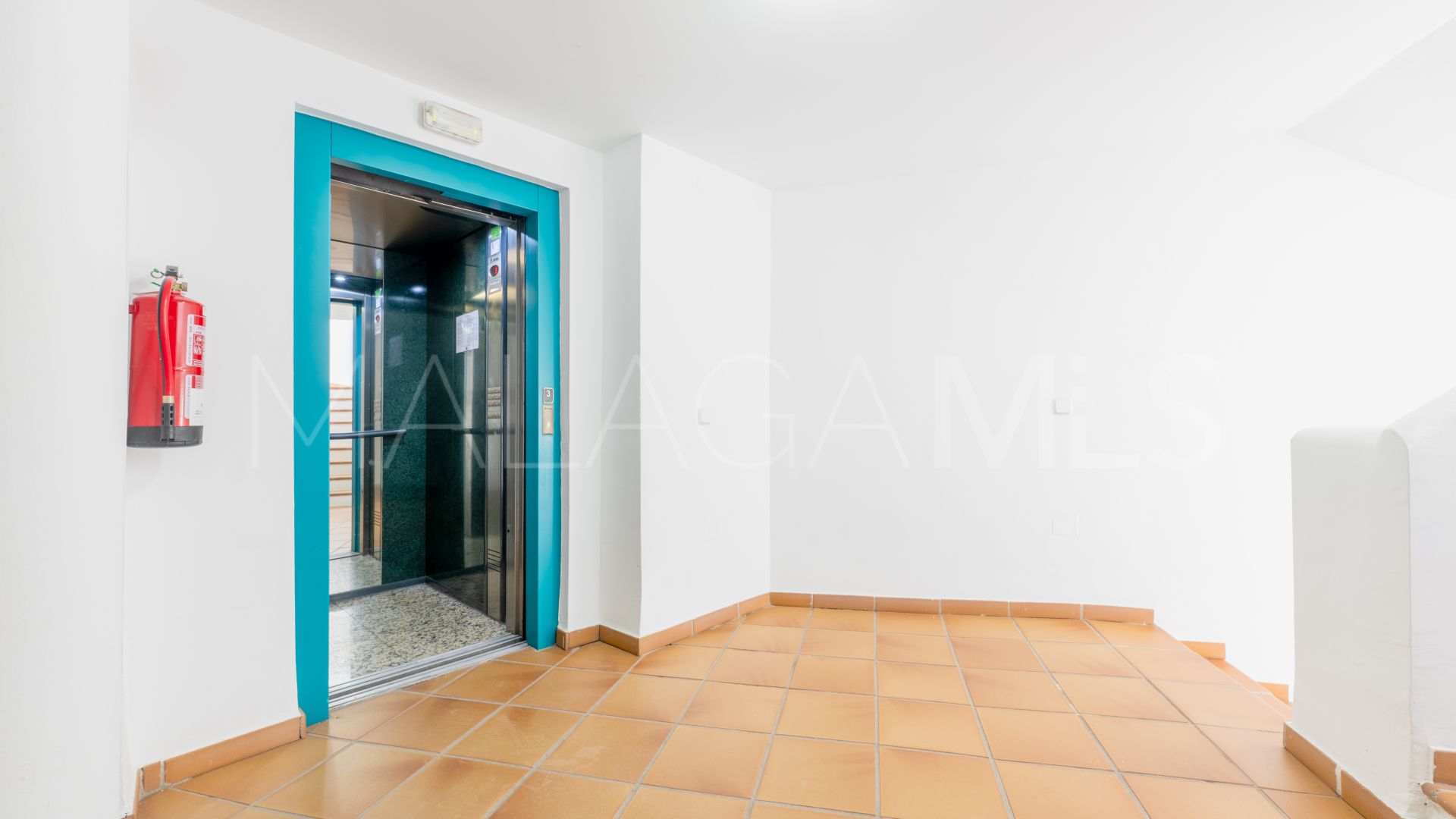 Marbella Real, atico duplex with 2 bedrooms for sale