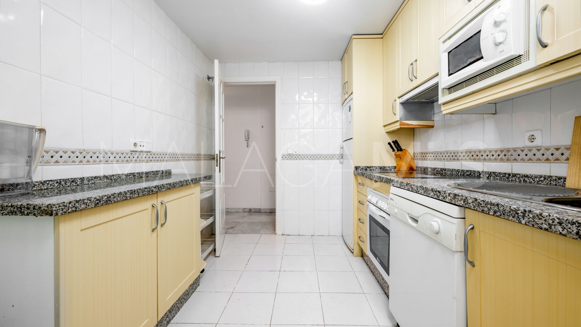 Marbella Real, atico duplex with 2 bedrooms for sale