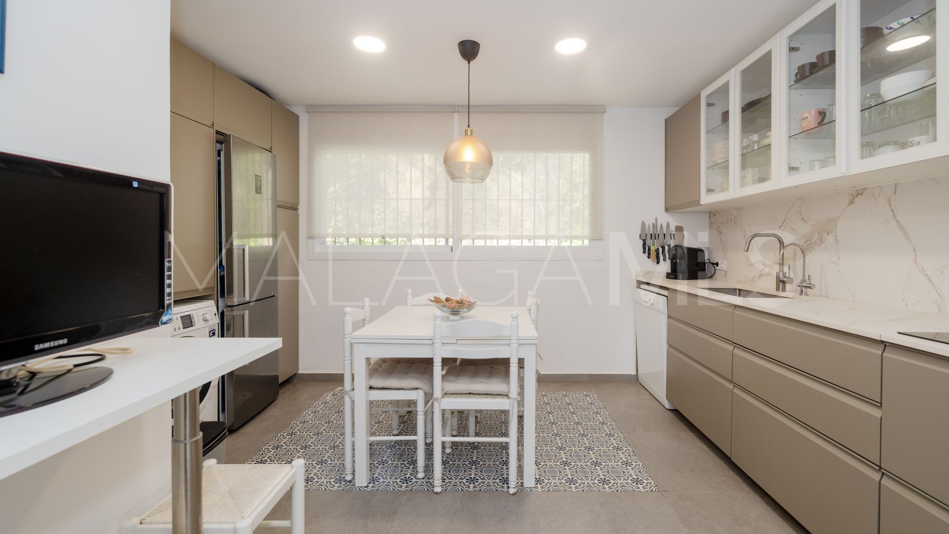 For sale El Capricho town house