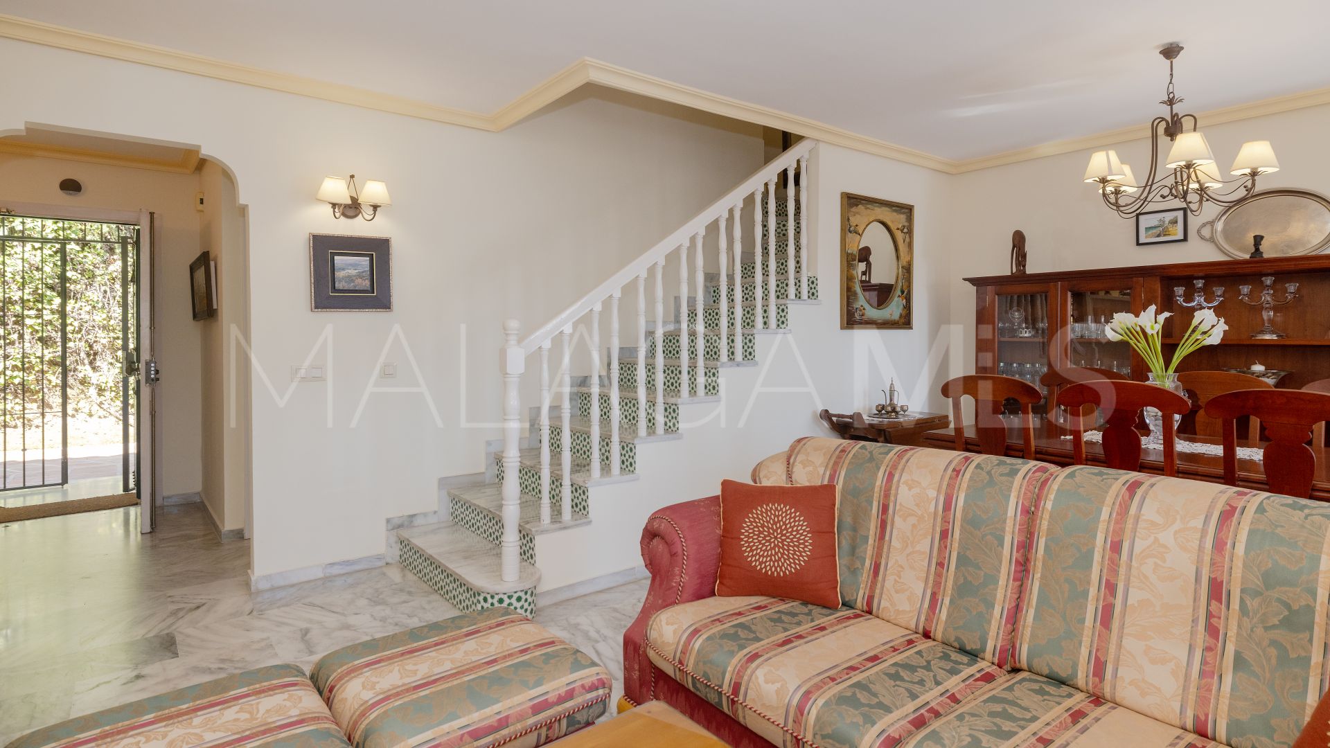 For sale El Capricho town house