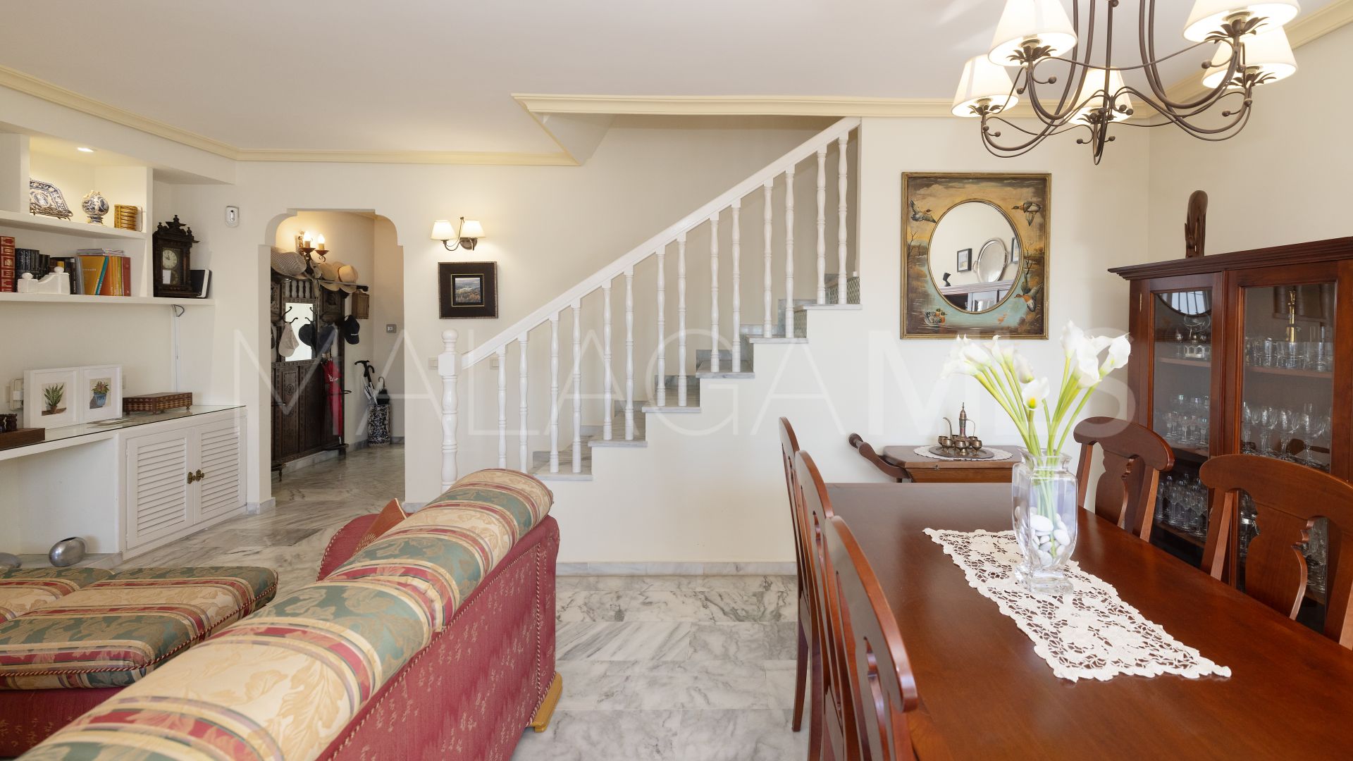 For sale El Capricho town house