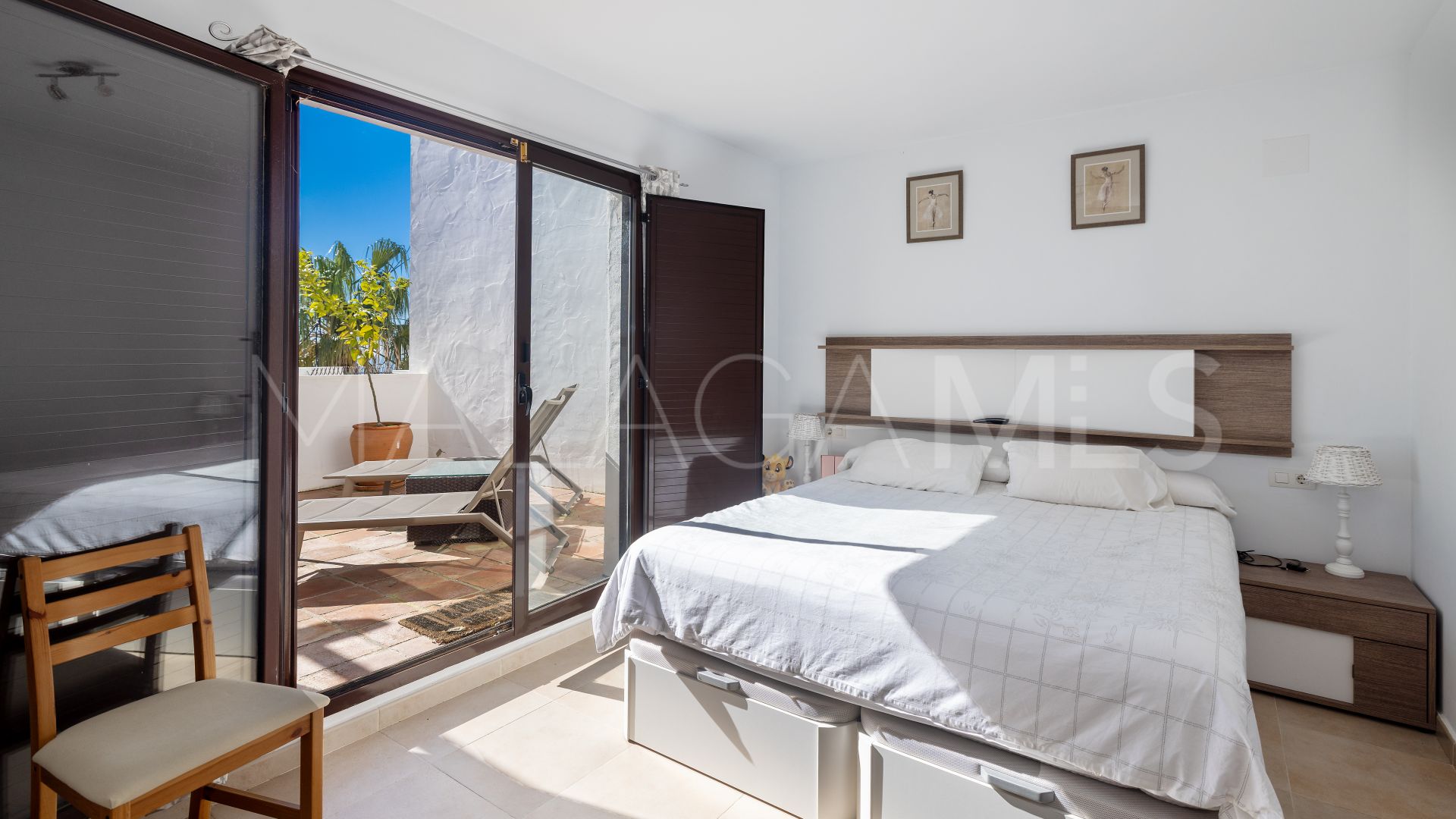 Tvåvånings takvåning for sale in Los Altos de los Monteros