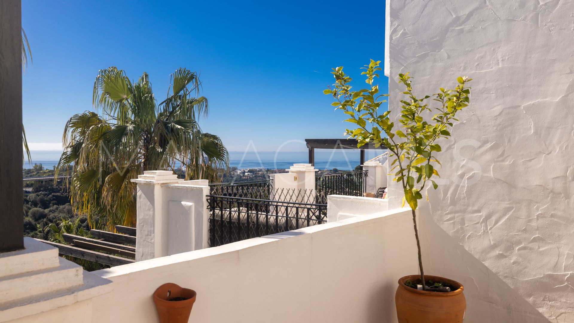 Tvåvånings takvåning for sale in Los Altos de los Monteros