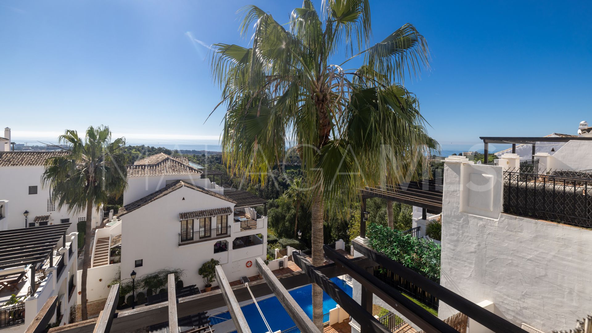 Tvåvånings takvåning for sale in Los Altos de los Monteros