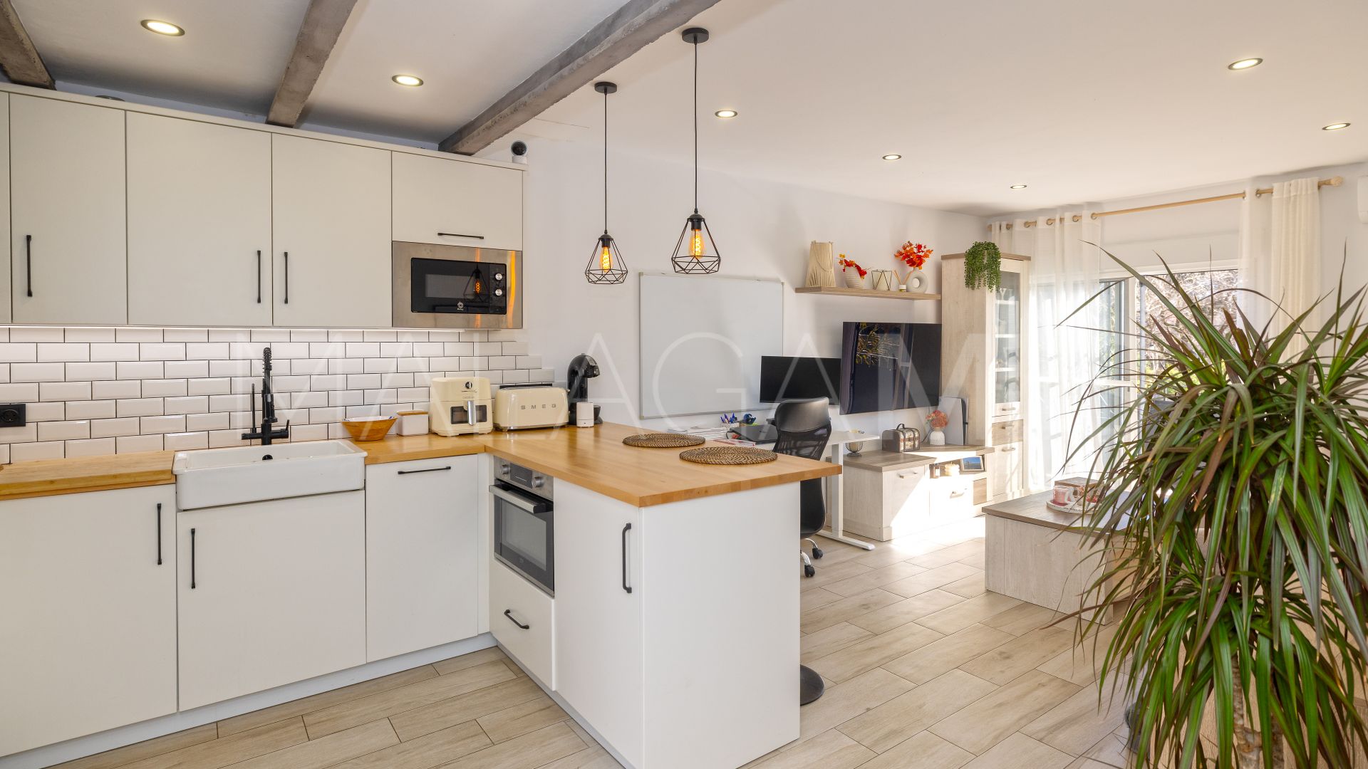 Doppelhaushälfte for sale in Elviria