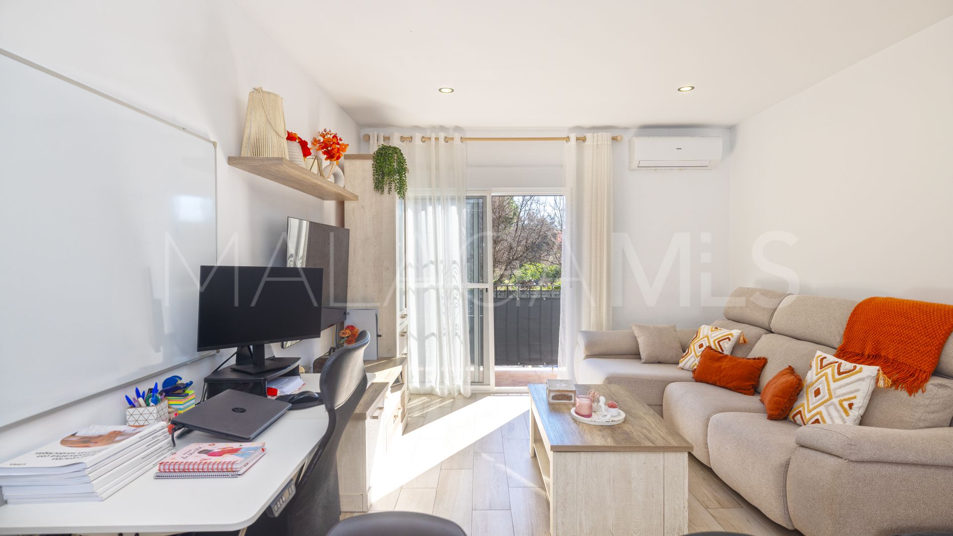 Doppelhaushälfte for sale in Elviria