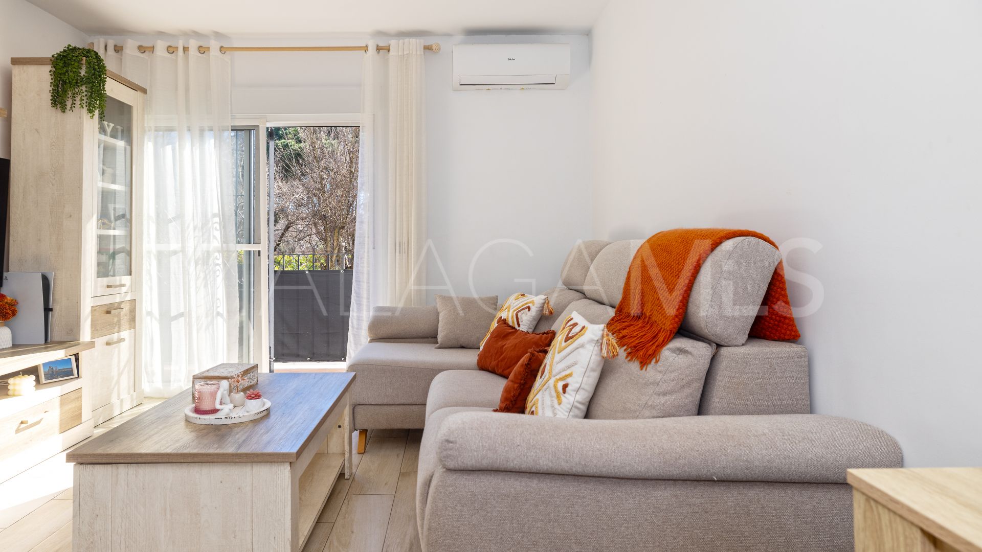 Doppelhaushälfte for sale in Elviria