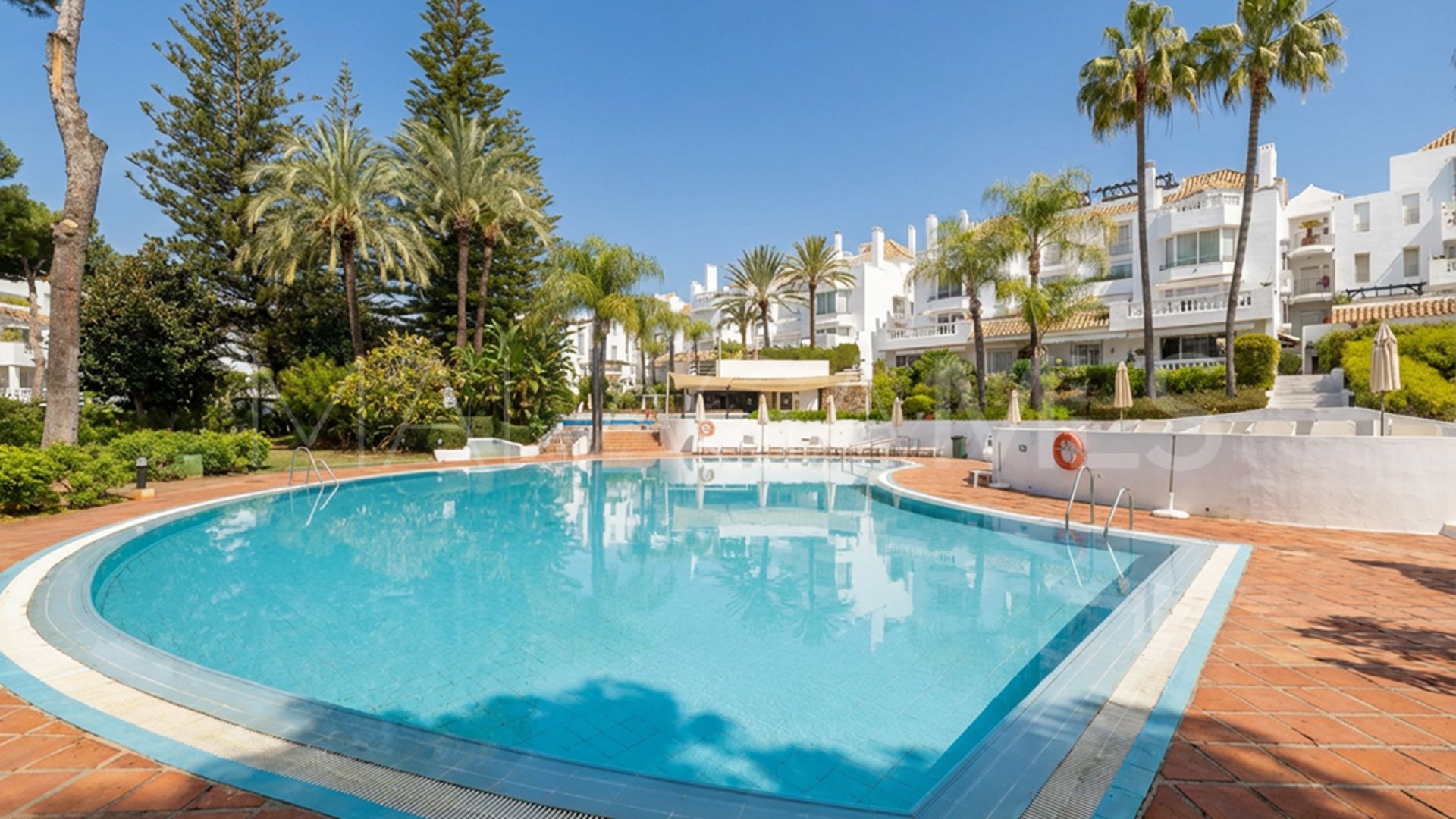 2 bedrooms ground floor apartment for sale in White Pearl Beach