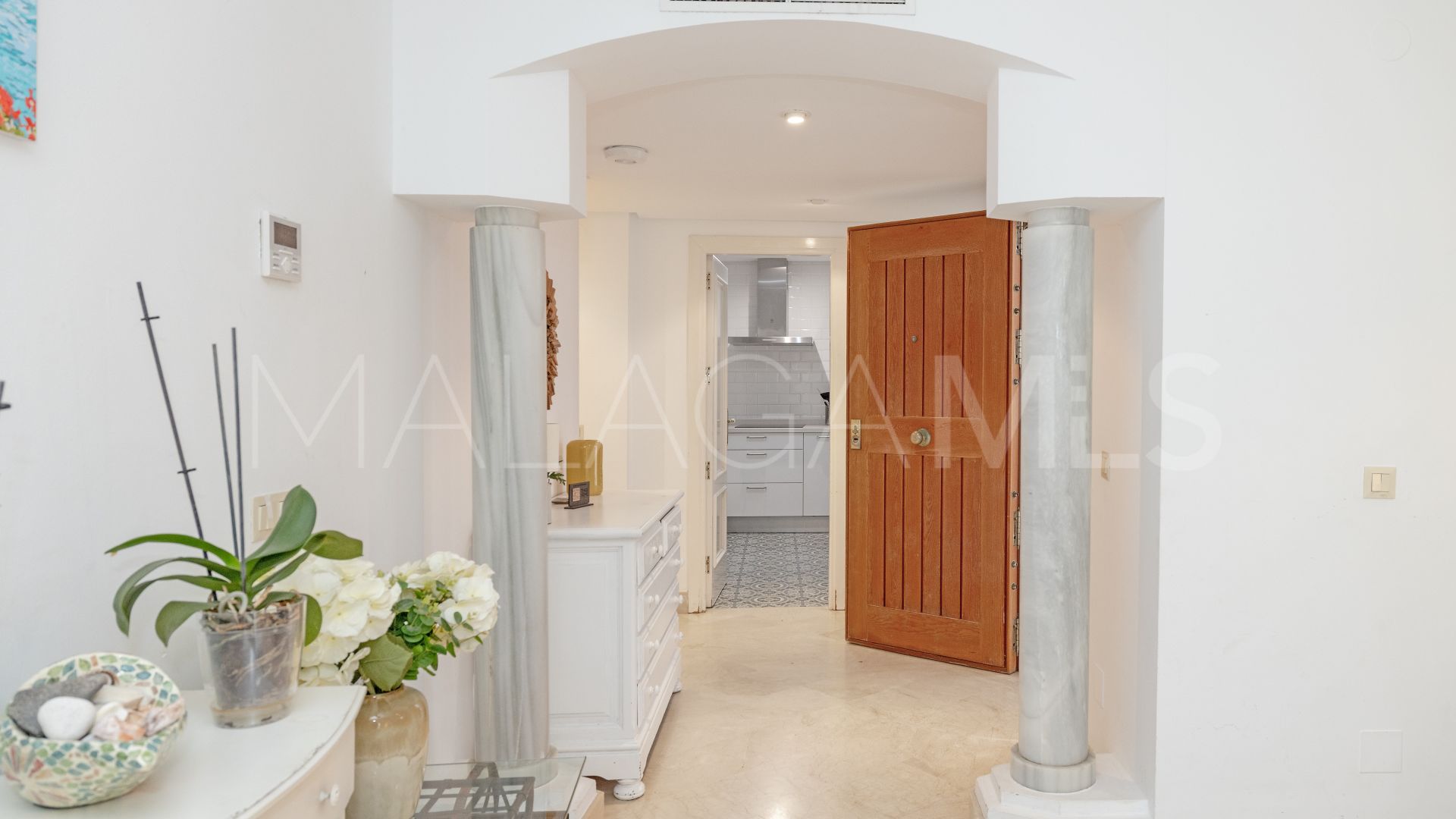 2 bedrooms ground floor apartment for sale in White Pearl Beach