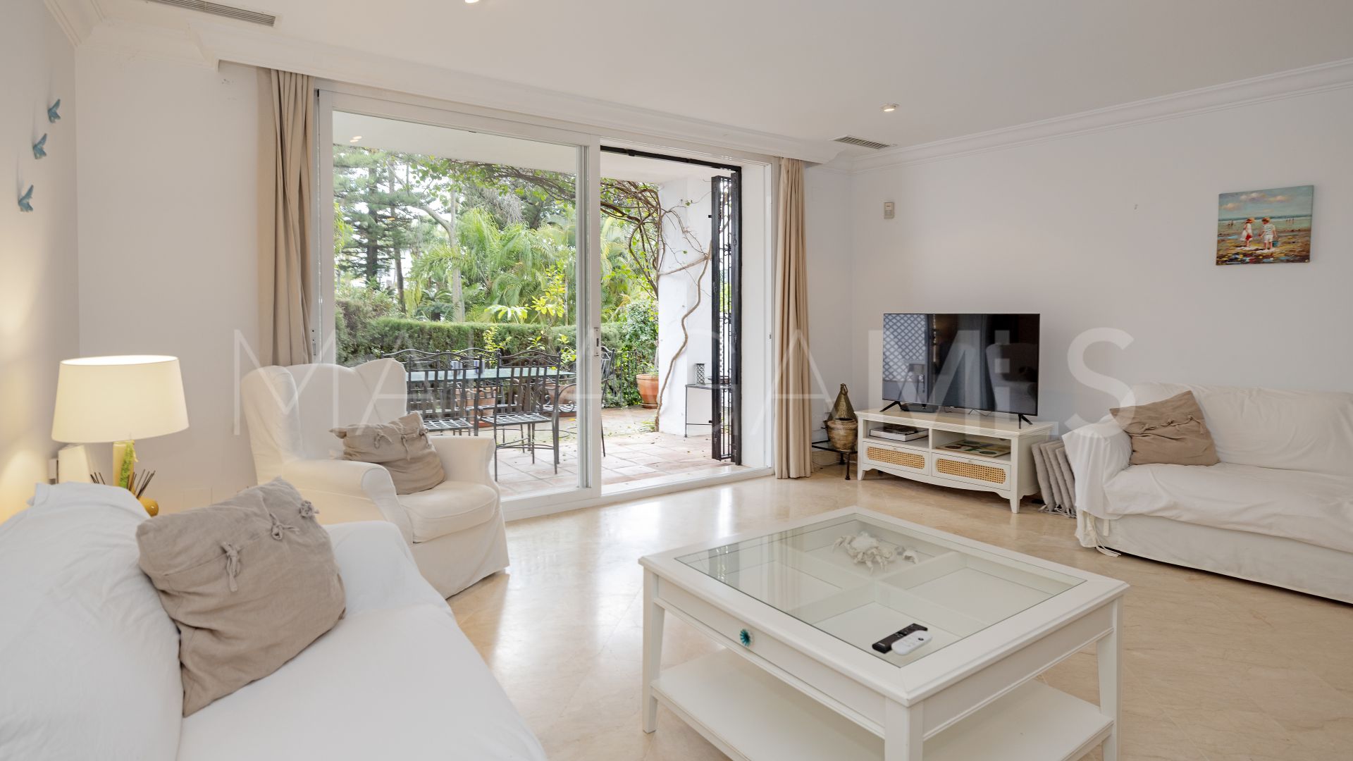 2 bedrooms ground floor apartment for sale in White Pearl Beach