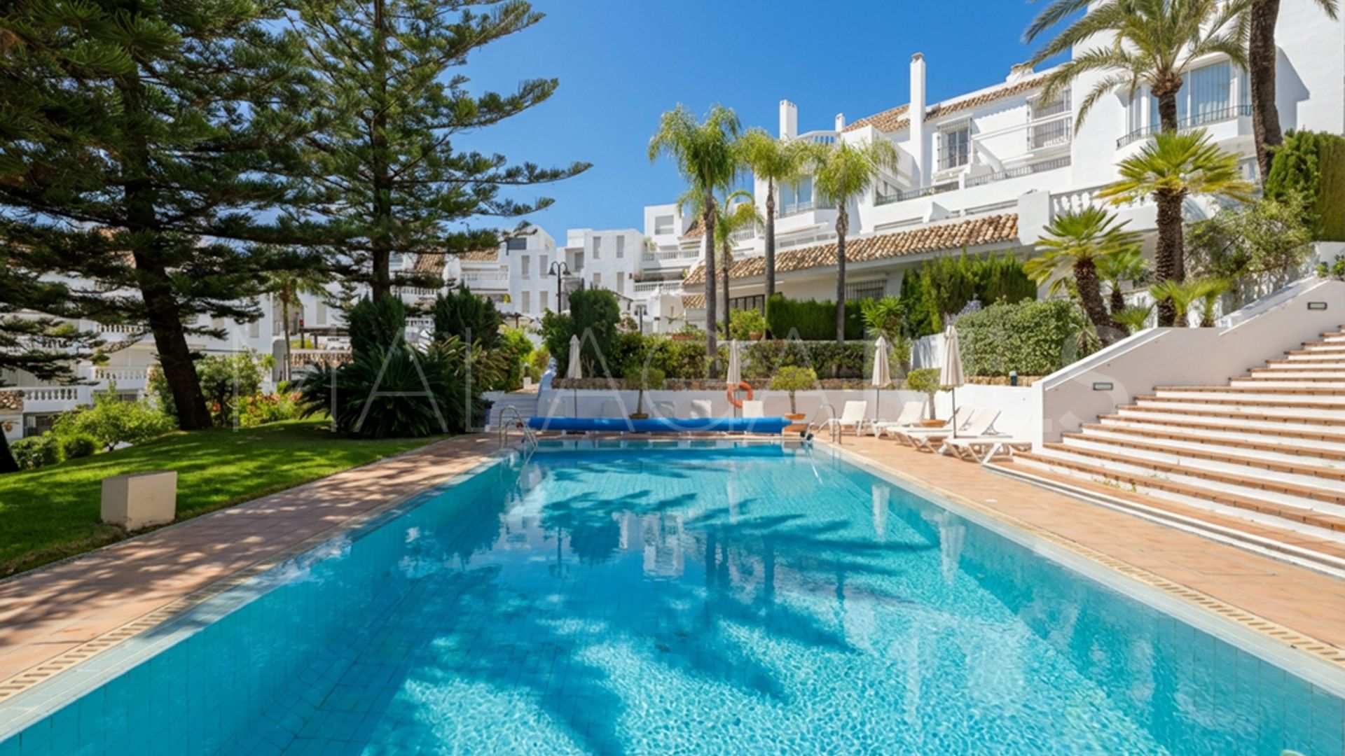 2 bedrooms ground floor apartment for sale in White Pearl Beach